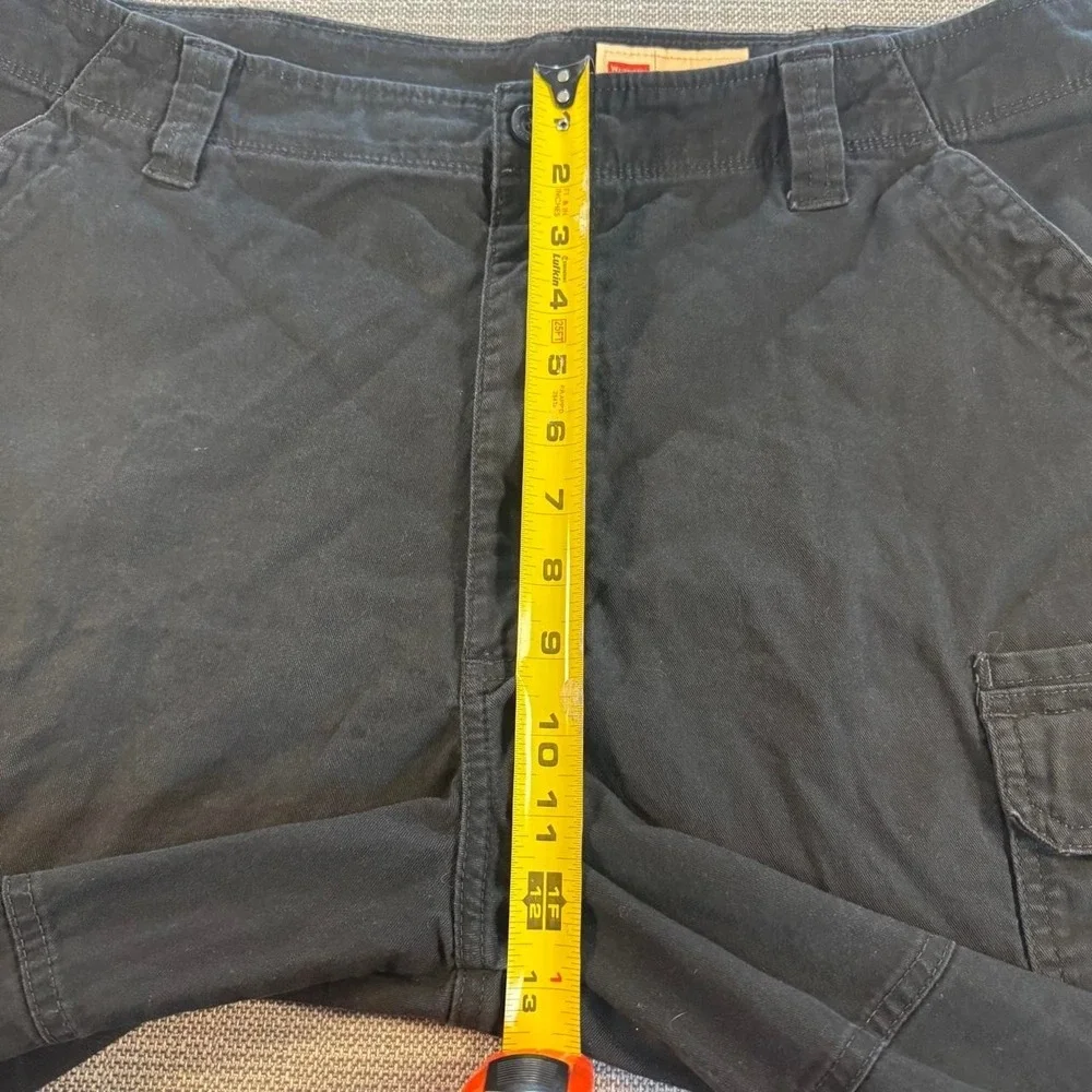 Wrangler black cargo shorts men's size 38